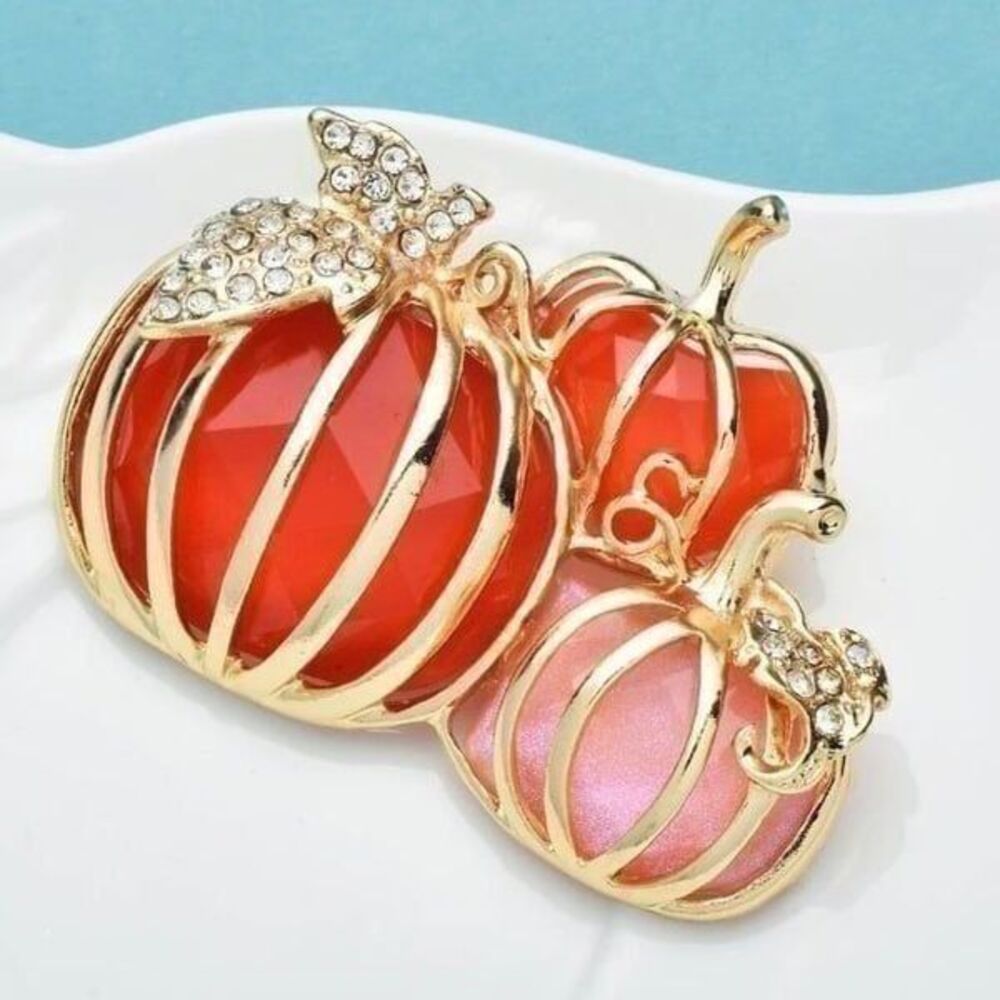 Fall Halloween Rhinestone Crystal Pumpkin Womens Gold Enamel Brooch Pin